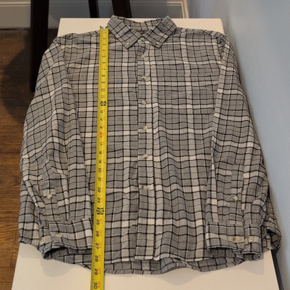 Banana Republic Men's Medium Untucked Slim Fit Long Sleeve Button Down Shirt